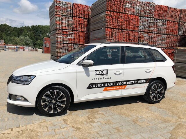 steiger-steigerbouw-vanderpanne-panne-nieuwestijl-nieuwejas-trots-medewerker-auto